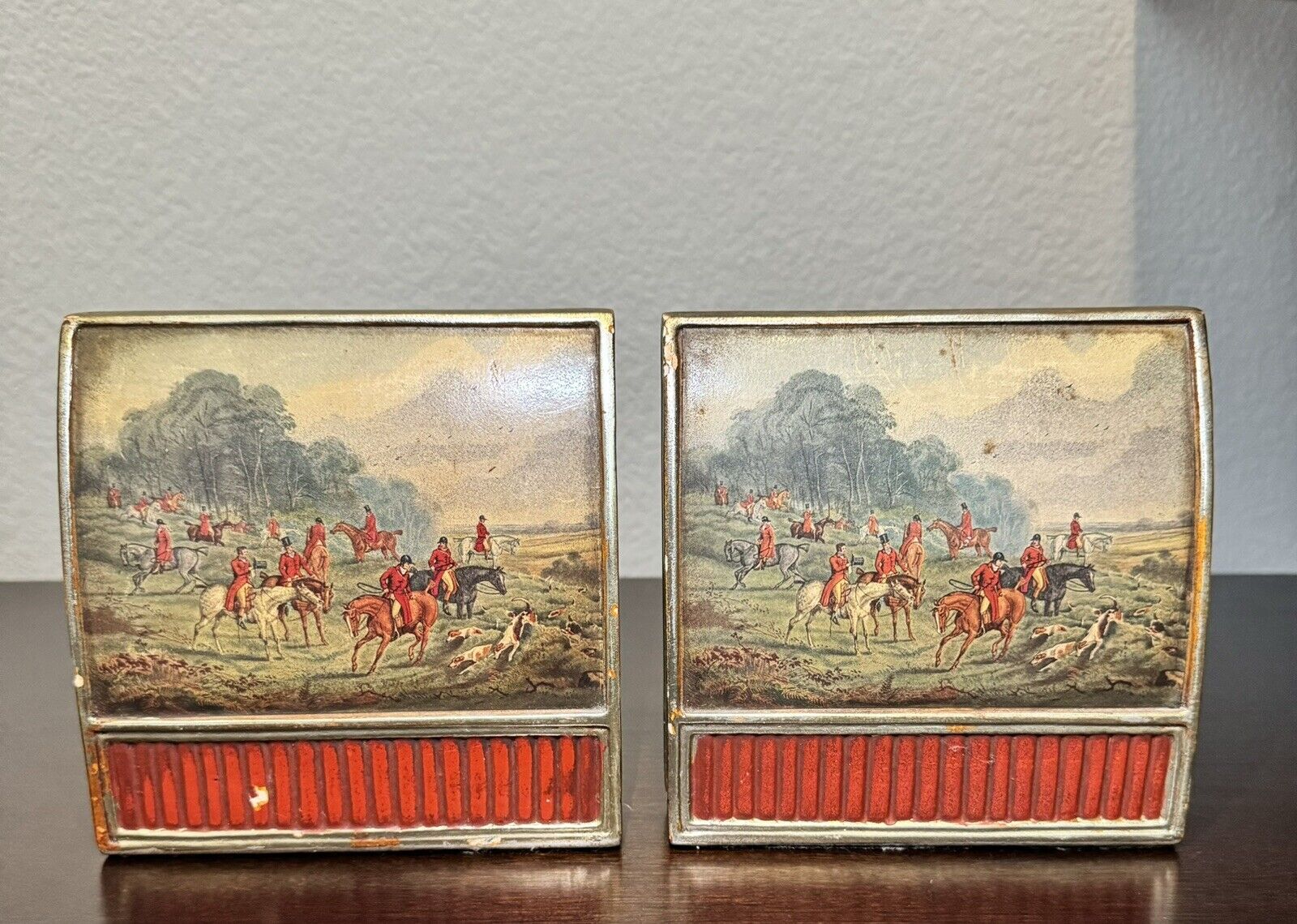 Vintage Borghese Hunting Scene Chalkware Bookends Rare Antique