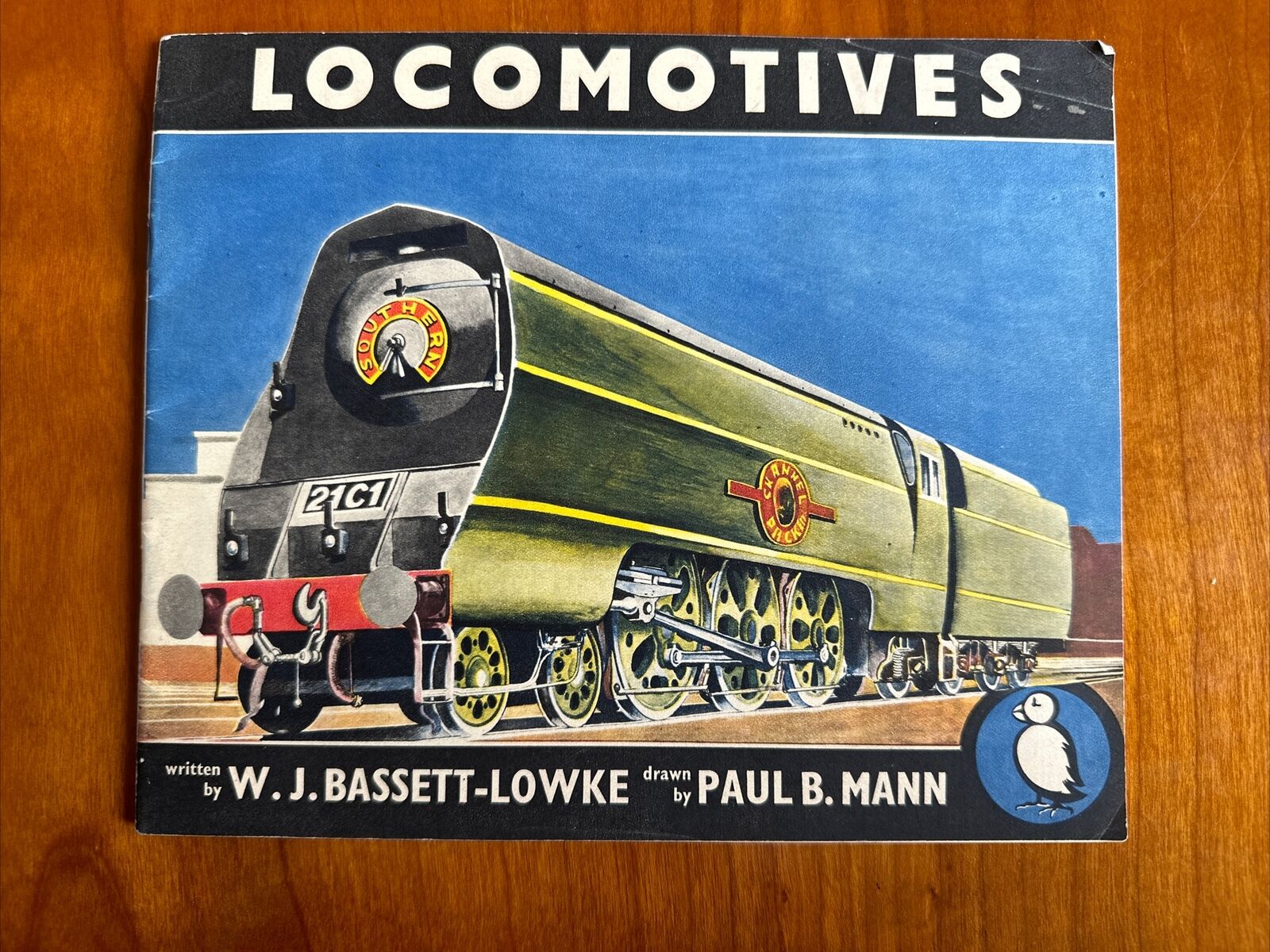 Locomotives By WJ Bassett-Lowke Illustrated Railroad Pamphlet RARE