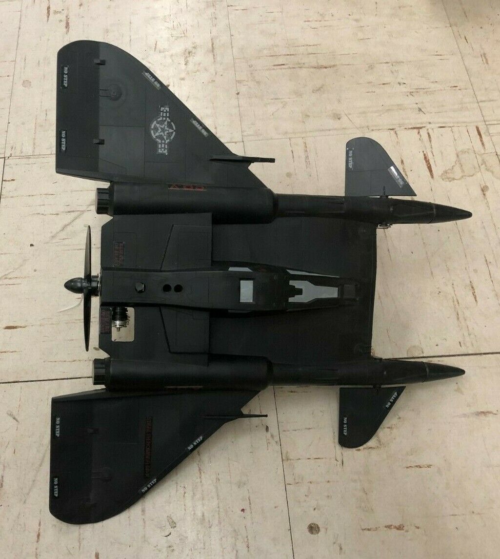 Cox Stealth Bomber SB-X model airplane No 5800