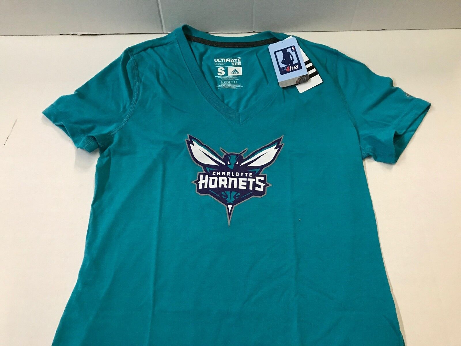 Charlotte Hornets NBA Adidas Teal SS Women\'s Ultimate V-Neck Tee  X-Large