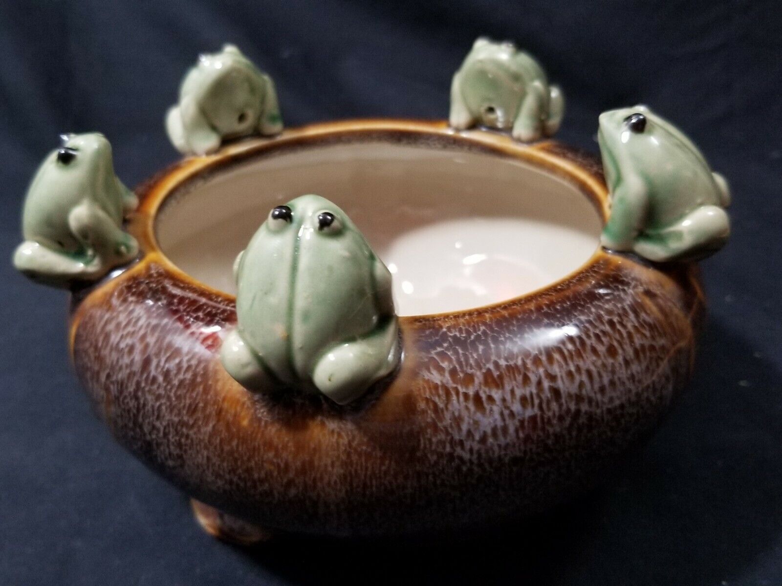 CUTE Antique Pottery FIVE FROG BOWL Majolica Pottery BROWN DRIP GLAZE 