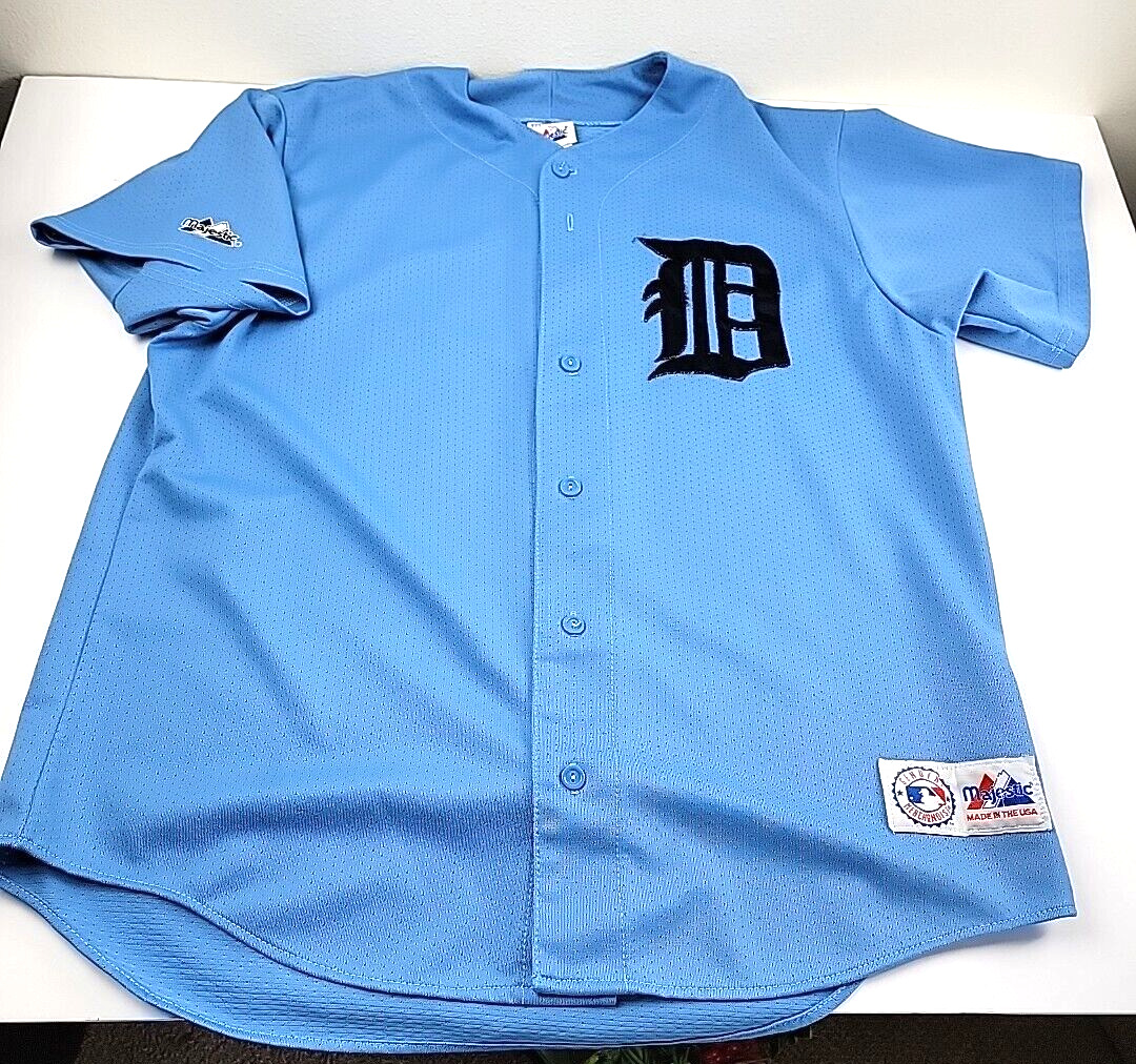 Vintage Majestic Detroit Tigers Jersey Rare Baby Blue XL USA Genuine Merchandise