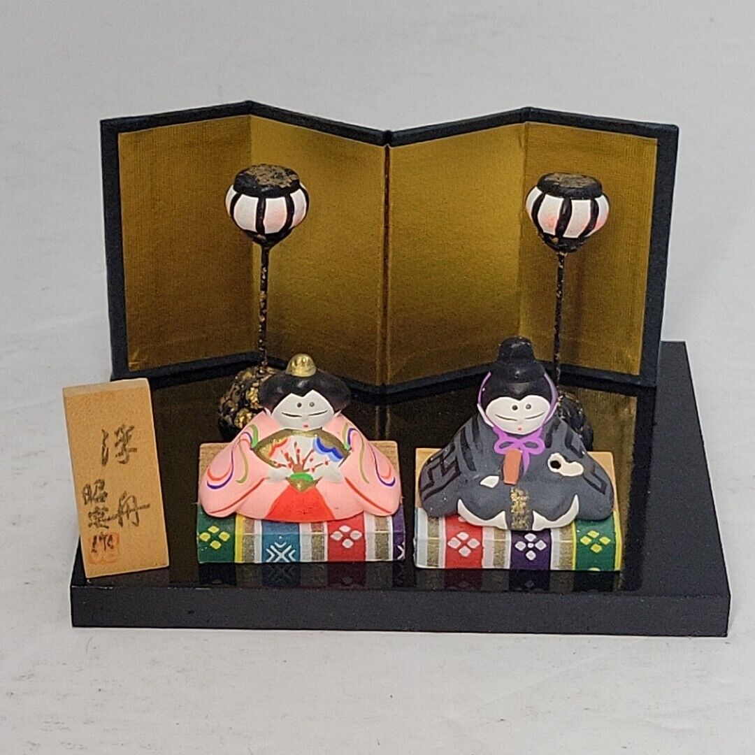 Vtg Pair of Japanese Hina Dolls Ornamental Kimekomi 7 Pcs Porcelain On Wood 