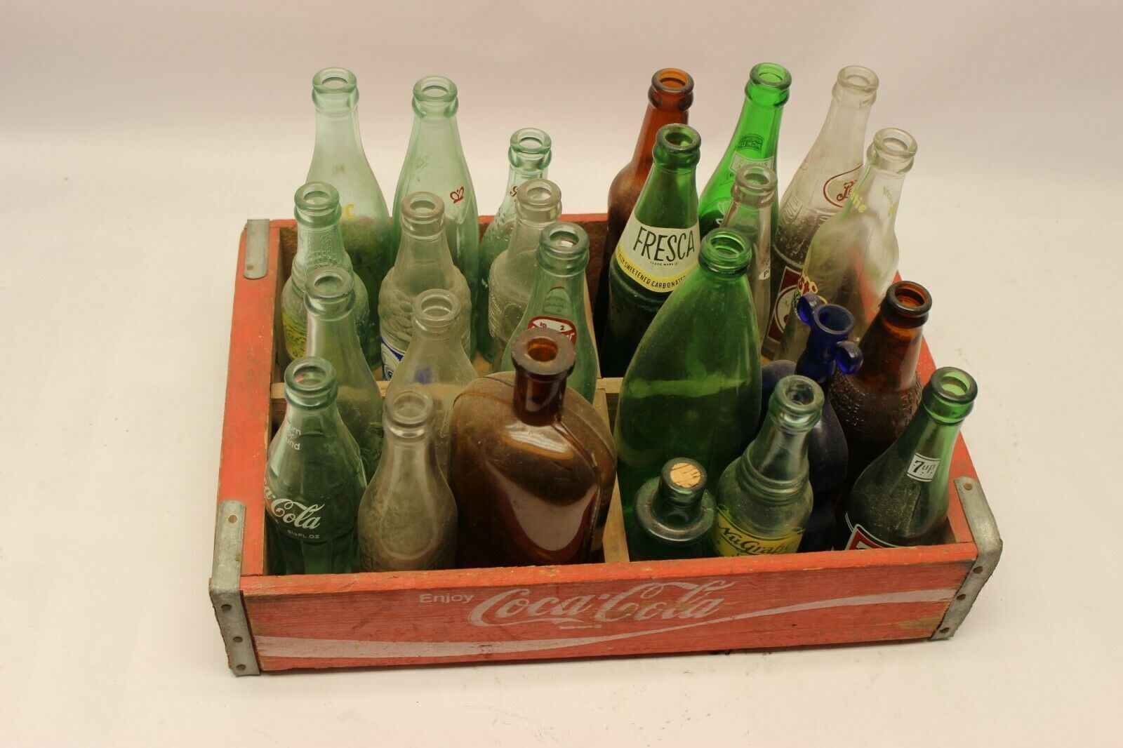 Vintage Coca Cola Wooden Soda Pop Woodstock bottle Crate With Vintage Bottles