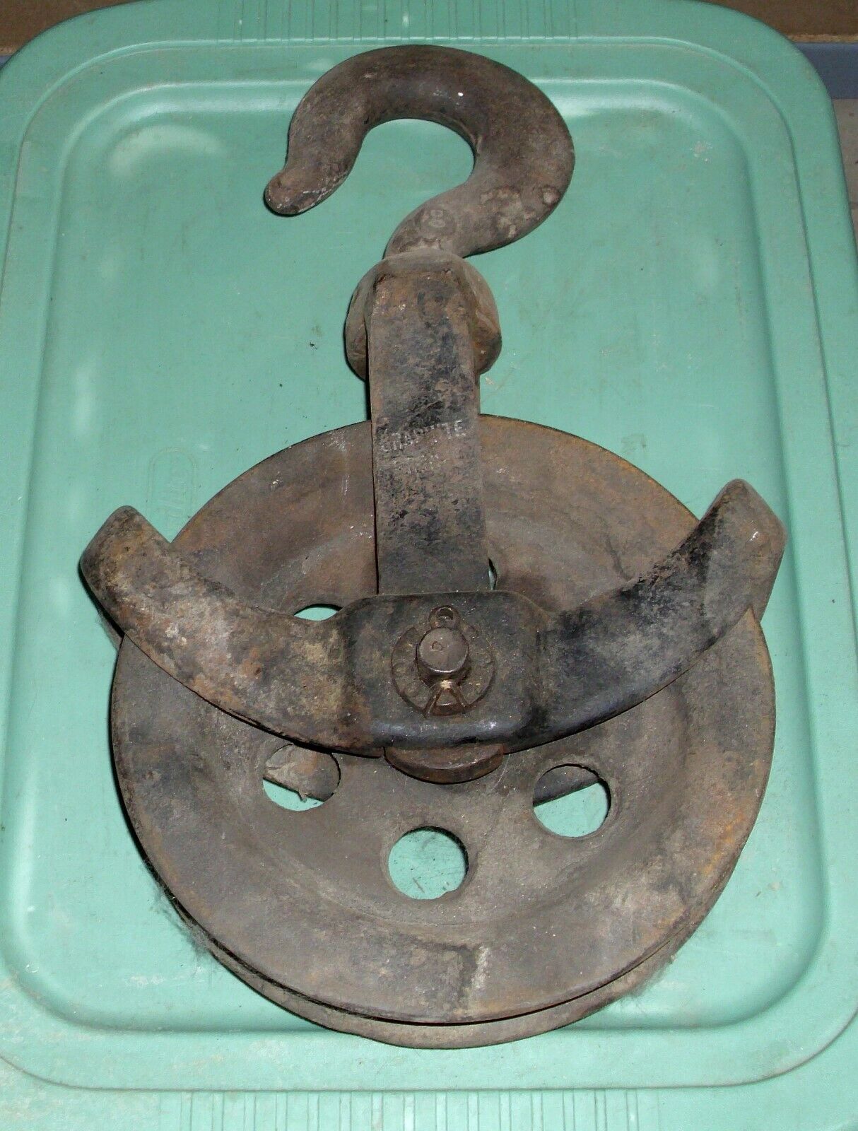 1920\'s - 1930\'s HUGE SHIP DOCK CARGO HOIST HOOK PULLEY EXTREMELY RARE VERY COOL