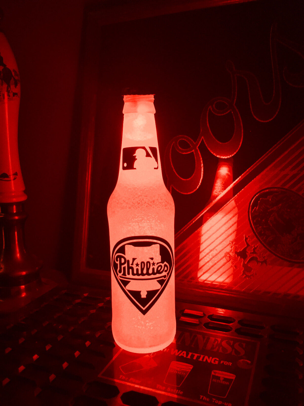MLB Philadelphia Phillies Baseball 12 oz Beer Bottle Light LED Neon Bar Pub Mens