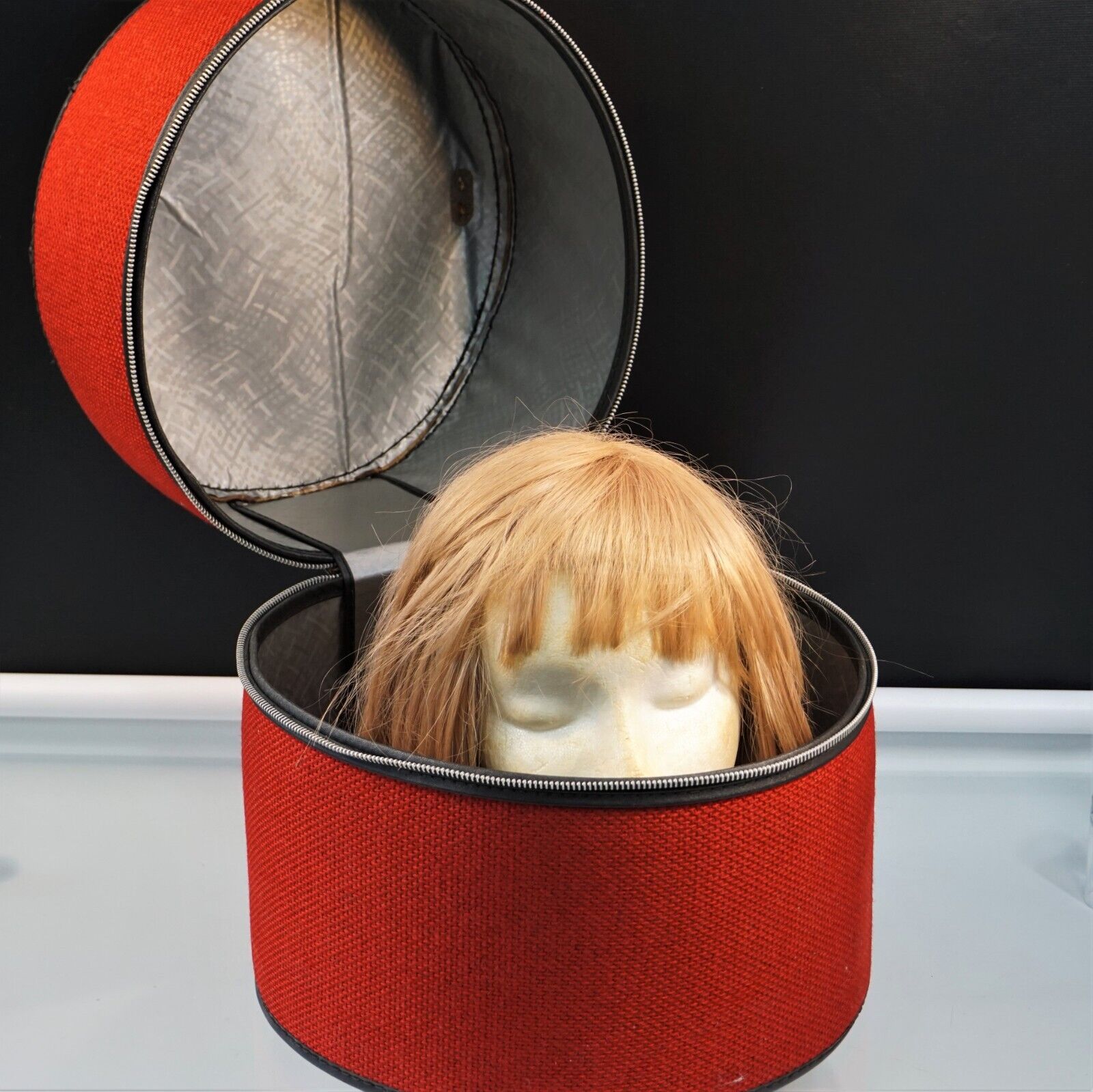 Vintage Chevolon Wig w Display Head and Travel Storage Caddy Bagmaster Miami FL