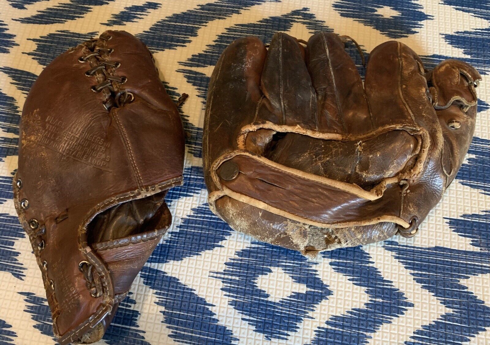 Vintage Wilson A2680 And Rawlings Model H Baseball Gloves