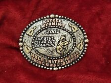 CHAMPION BRONC RIDING KAYCEE WY PROFESSIONAL RODEO TROPHY BUCKLE☆2002☆RARE☆975 picture