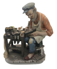 Vintage Lefton Cobbler Shoemaker Figurine 7”x5.25” Hand Painted Matte 4713 Japan picture
