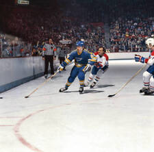 St. Louis Blues Bernie Federko in action vs Montreal Canadiens Guy - Old Photo 1 picture
