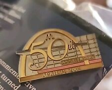 2005 MCDONALDS 50TH ANNIVERSARY CHICAGO COMMEMORATIVE PIN SEALED BRAND NEW picture