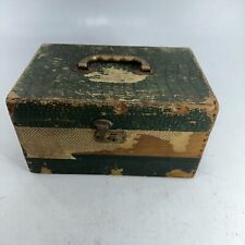 Vintage Small Suitcase, Train Makeup Case, Wood No Keys 12