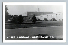 RPPC 1950'S. OAKES, ND. OAKES COMMUNITY HOSPITAL. POSTCARD. SC34 picture