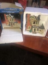 Santa's Workbench Classic Series Churchill Manor Lighted Porcelain House 1999 picture