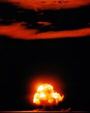 Trinity Test Alamogordo, NM Atomic Bomb Mushroom Cloud 8x10 WWII Color Photo 688 picture