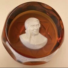 CRISTAL D'ALBRET Golda Meir Faceted Sulfide Paperweight French Judaica Glass picture
