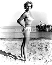 ACTRESS VERA MILES PIN UP - 8X10 PUBLICITY PHOTO (BT150) picture