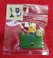 Vintage Lakeview Oregon Rotary International Pin picture