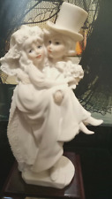 Giuseppe Armani Capodimonte Bride and Groom Wedding Figurine  picture