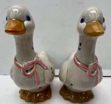 vintage otagiri ducks with ribbon and small flowers salt and pepper shakers picture