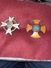 2-WW2 POLISH 3RD REGIMENT OF SZWOLEŻERÓW MAZOWIECKIE & 9th Horse Rifles Medals picture