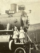 G3 Photograph 1920-30's Star Steam Engine 2813 Train Railroad Girls Portrait picture