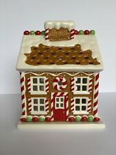 Slatkin & Co Candle Luminary Gingerbread House Bath & Body Works 2009 picture