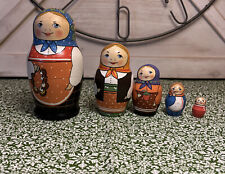 Traditional Matryoshka Happy Family Nesting Dolls Russian Hand Painted 5 Signed picture