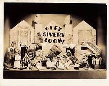 1937 A.G SPALDING & BROS Board Games Toys Store Window Display Photo NYC RARE picture