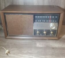Vintage 1960's RCA VICTOR RHC33W WALNUT Radio Needs Work 16