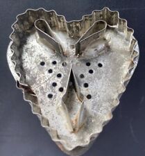 Antique Flat Back Cookie Cutter Soldered Heart Handle 3”x 3” Crimped PA Dutch picture