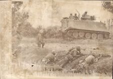 LG20 1968 Wire Photo US 1ST CAVALRY SOLDIERS VIETNAM WAR ARMED PERSONNEL CARRIER picture