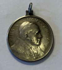 Antique 1933-4 Pope Pius XI 25mm Jubilee Medal picture