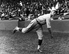Waite Hoyt Throwing Pitch OLD PHOTO picture