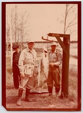 c1950s~Lake Abitibi Fishing~Big Fish Catch~Ontario~Canada~VTG Original Photo picture