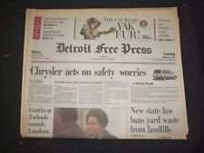 1995 MAR 28 DETROIT FREE PRESS NEWSPAPER - CHRYSLER ACTS ON SAFETY - NP 7671 picture