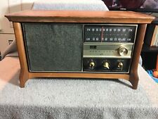 Vintage 1960's RCA VICTOR RHC41W Walnut Solid State Radio  Works  17