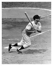 MICKEY MANTLE NEW YORK YANKEES SWING HIT SPRINT NEW YORK YANKEES 8X10 PHOTO picture