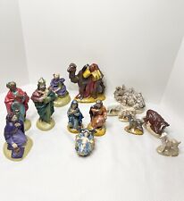 Vintage Atlantic Mold Hand Painted Ceramic 14 Piece Nativity Set Pearlescent picture