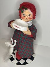 Annalee Mrs. Claus with Cat “Paws Claus” 1998 Christmas 15”H picture