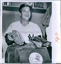 1962 James Michael Mike Hegan Played For 3 Mlb Franchises Sports 7X9 Press Photo picture