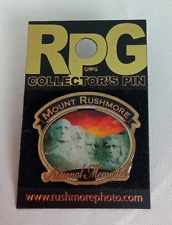 Mount Rushmore National Memorial Souvenir Lapel Pin Rpg picture