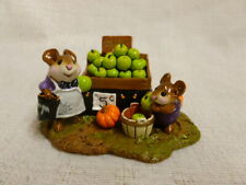 Wee Forest Folk Adam's Apples Halloween Limited Edition m-187a Retired Mouse picture