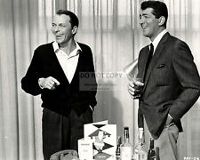FRANK SINATRA AND DEAN MARTIN THE RAT PACK - 8X10 PHOTO (AA-791) picture