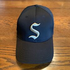 Seagram's Gin Hat Ball Cap Black  Gold Logo Segrams New H5 picture