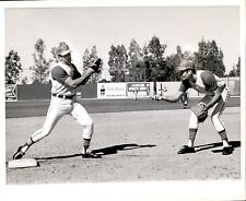 LD307 1968 Original Photo INDIANS LARRY BROWN & VERN FULLER PRACTICE DOUBLE PLAY picture
