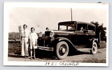 c1930s 1931 Chevrolet Sedan~Father & Children Country Side~VTG Original Photo picture