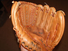 VINTAGE MACGREGOR LEATHER BASEBALL GLOVE WILLIE MAYS MODEL RIGHT HAND THROWER picture