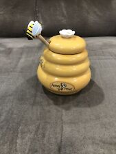 Ceramic Honey Miel Jar Beehive Jar w/ Bumble Bee Dipper and White Daisy Lid picture